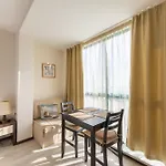 Апартаменты Beachfront Pool & Sea View Stduio In Berlin *
