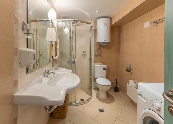 Beachfront Pool & Sea View Stduio In Berlin