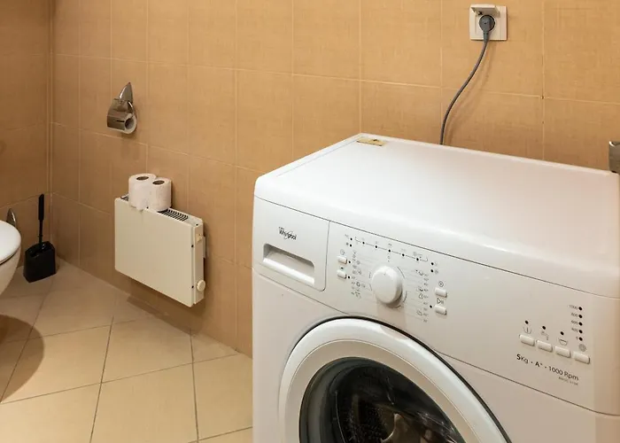 Beachfront Pool & Sea View Stduio In Berlin *